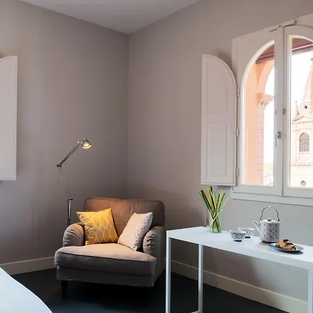 Almarossa Aparthotel Bologna