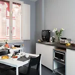 Aparthotel Almarossa 4*