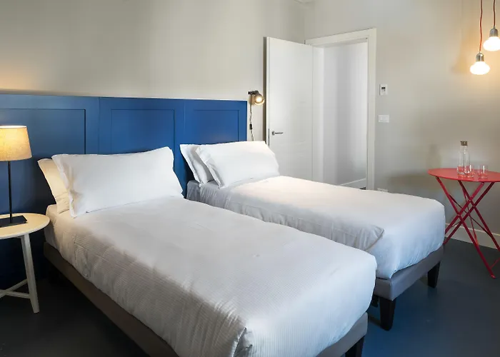 Almarossa 4* Bolonia