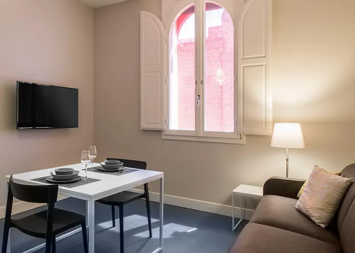 Hotel apartamentowy Almarossa 4*