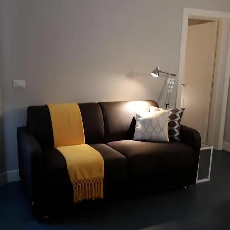 Almarossa 4* ボローニャ