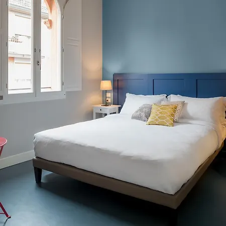 Almarossa アパートホテル 4*